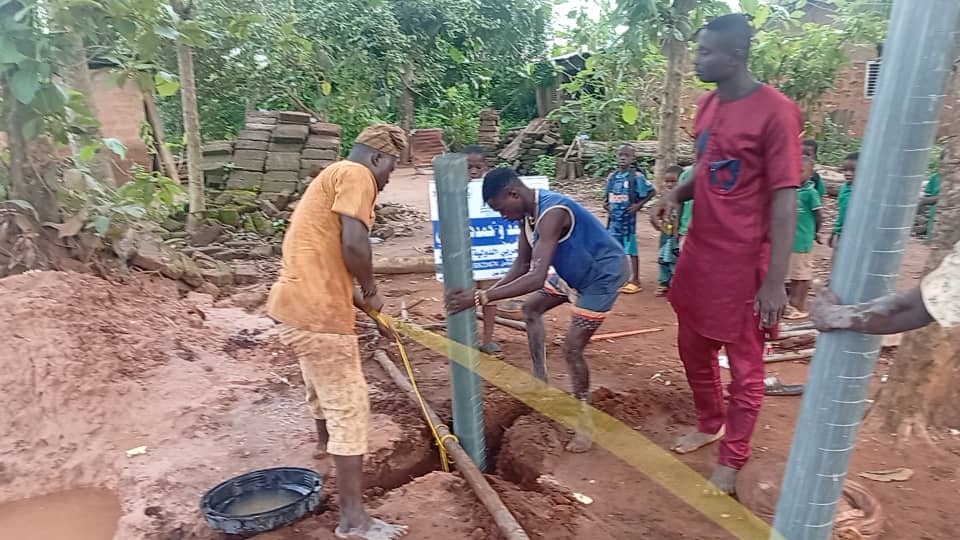 A well drilling site in difficult rocky soil
